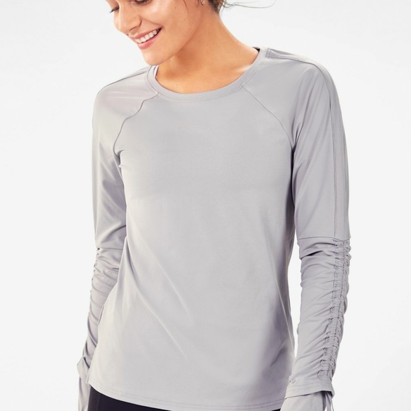 FABLETICS CASHEL ADJUSTABLE L/S TOP - Picture 3 of 8